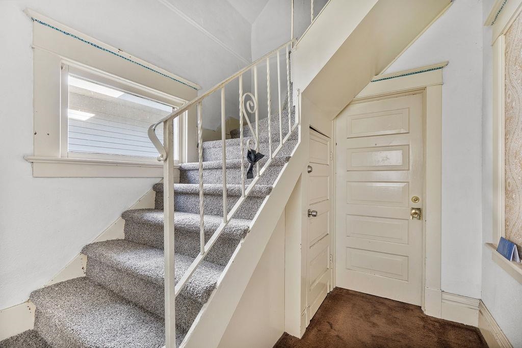 2507 W Gardner Ave - Photo 3