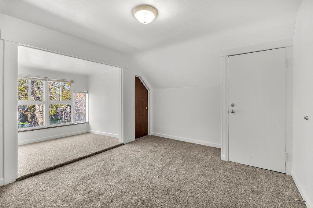 2507 W Gardner Ave - Photo 23