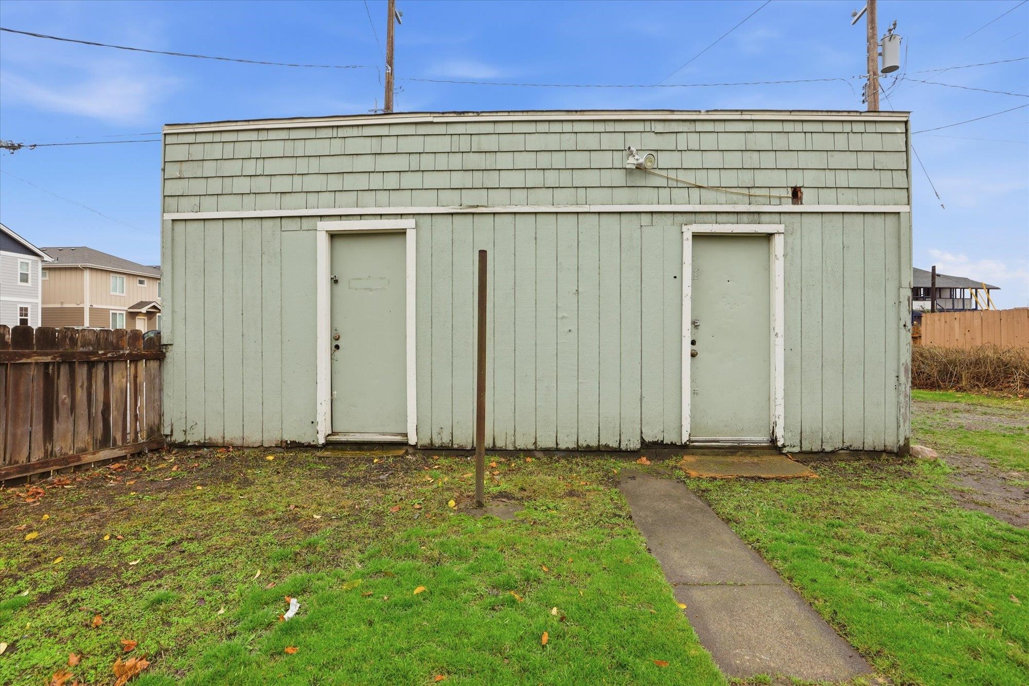 312 E BALDWIN Ave - Photo 29