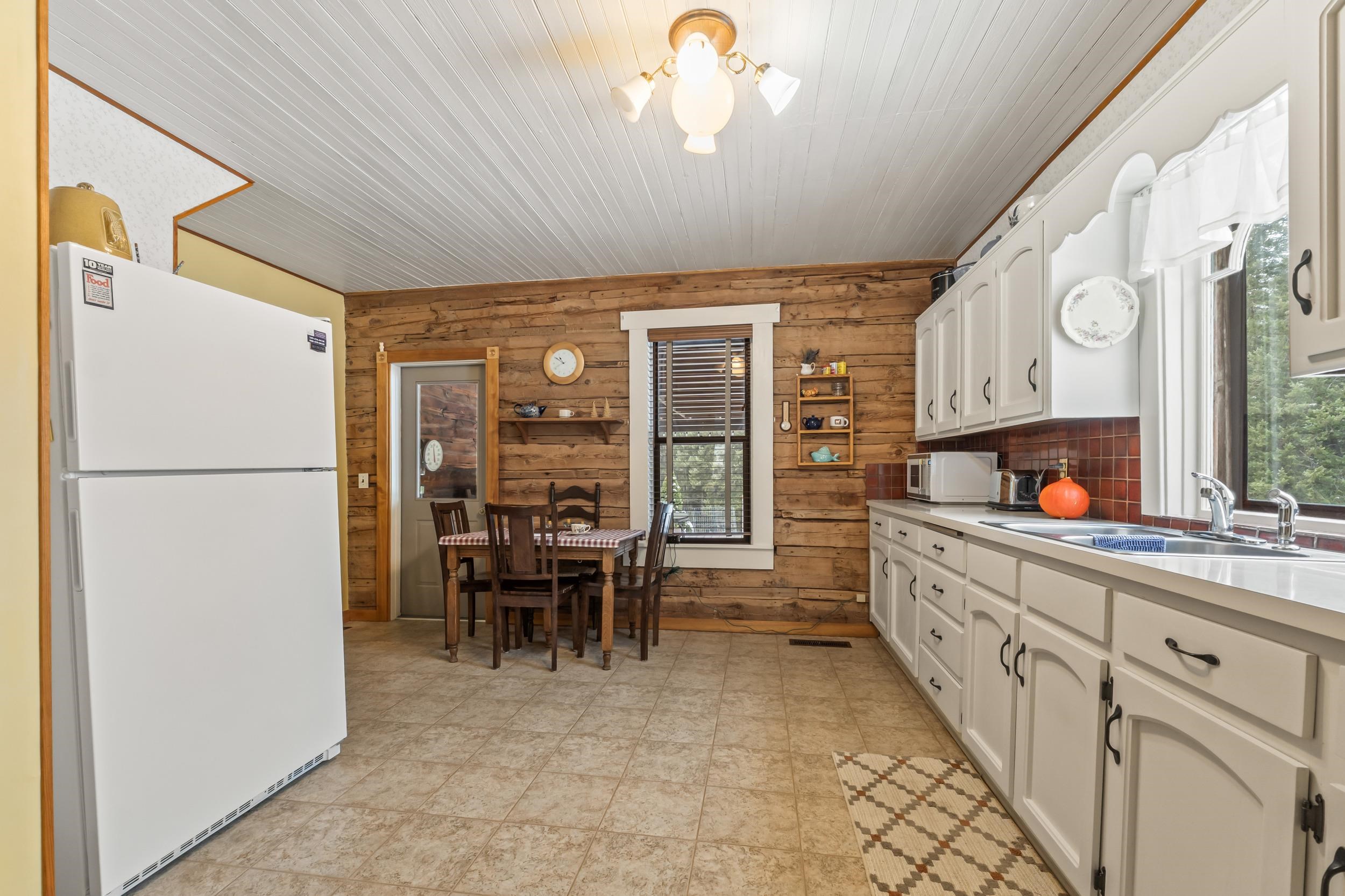 2300 Clugston Onion Creek Rd - Photo 7