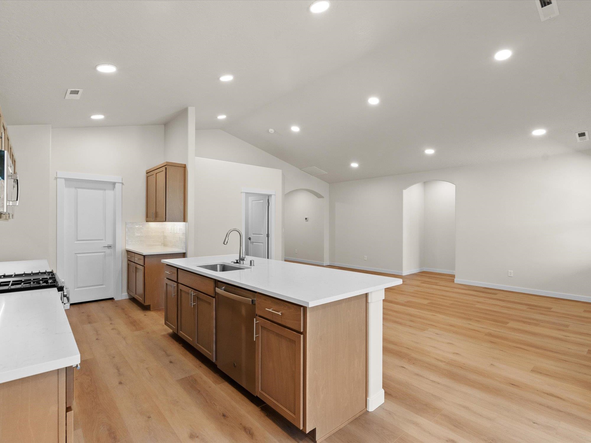 1624 S Moen St - Photo 10
