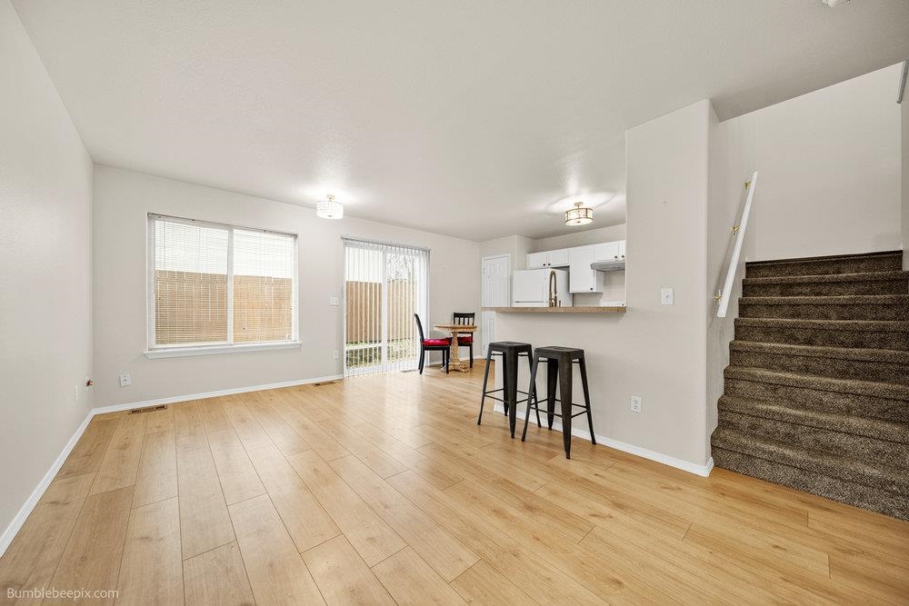 11212 E 4th Ave - Photo 7