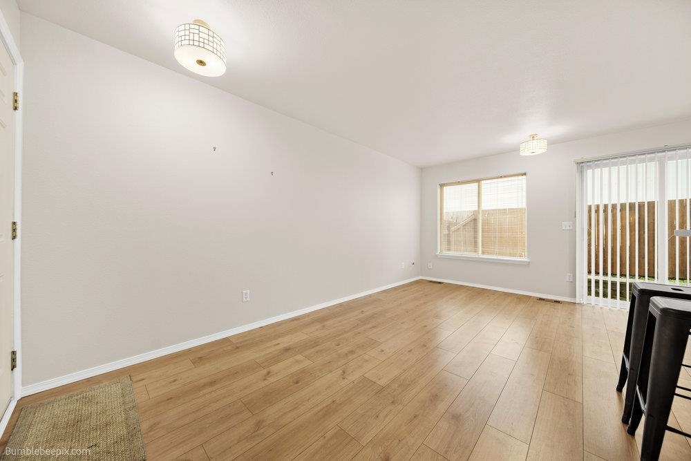 11212 E 4th Ave - Photo 8