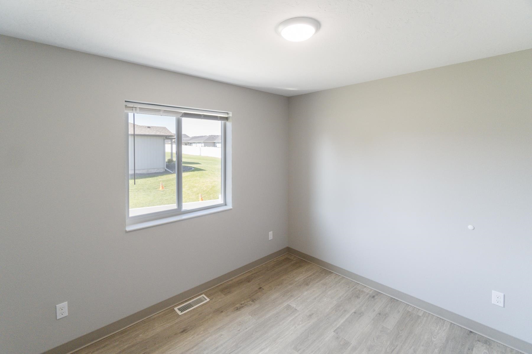 1501 N Bell St - Photo 11