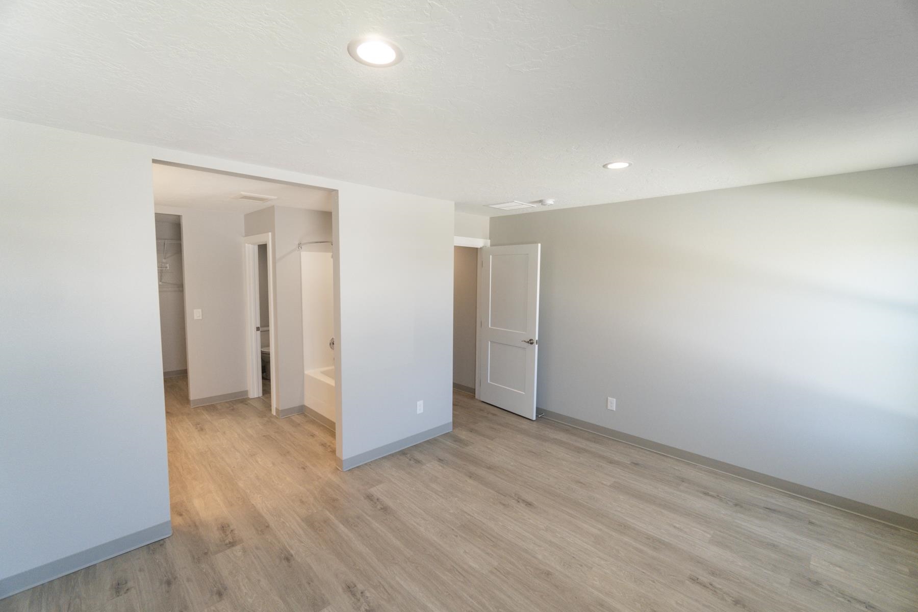 1501 N Bell St - Photo 17
