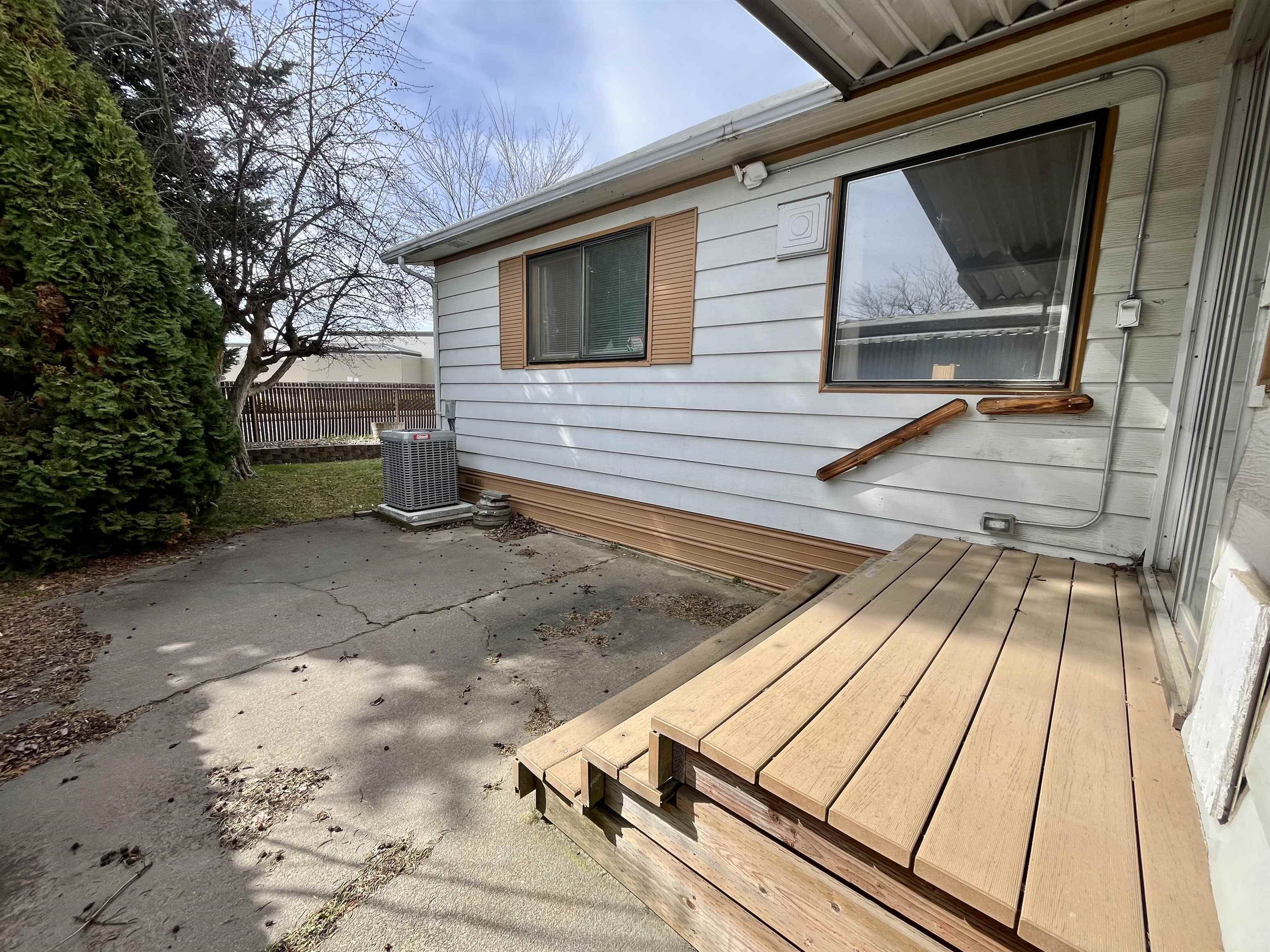 1205 E Lyons Rd - Photo 20