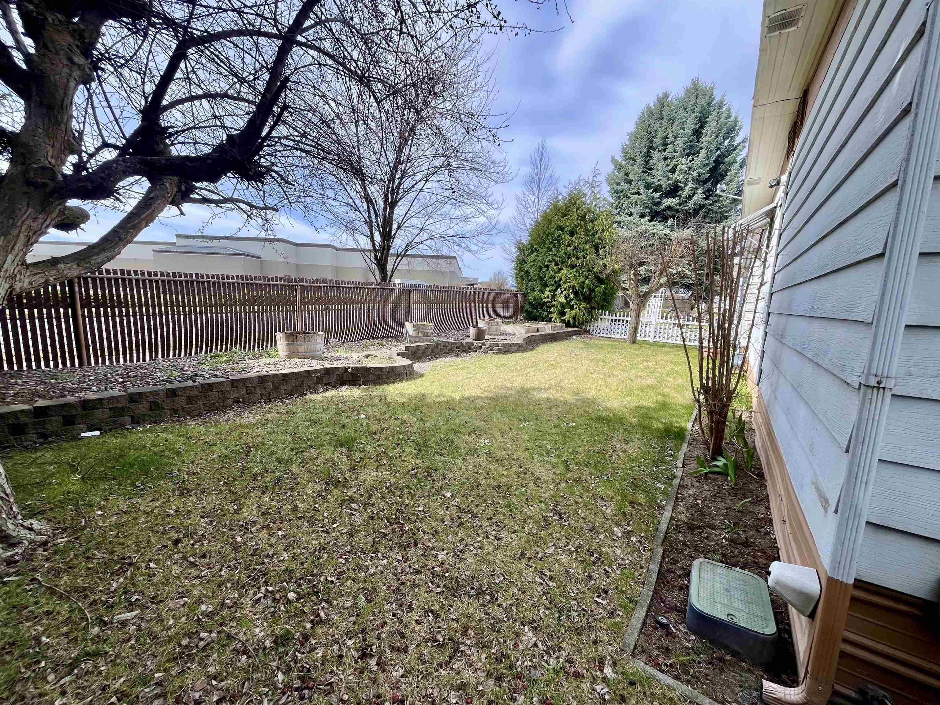 1205 E Lyons Rd - Photo 21