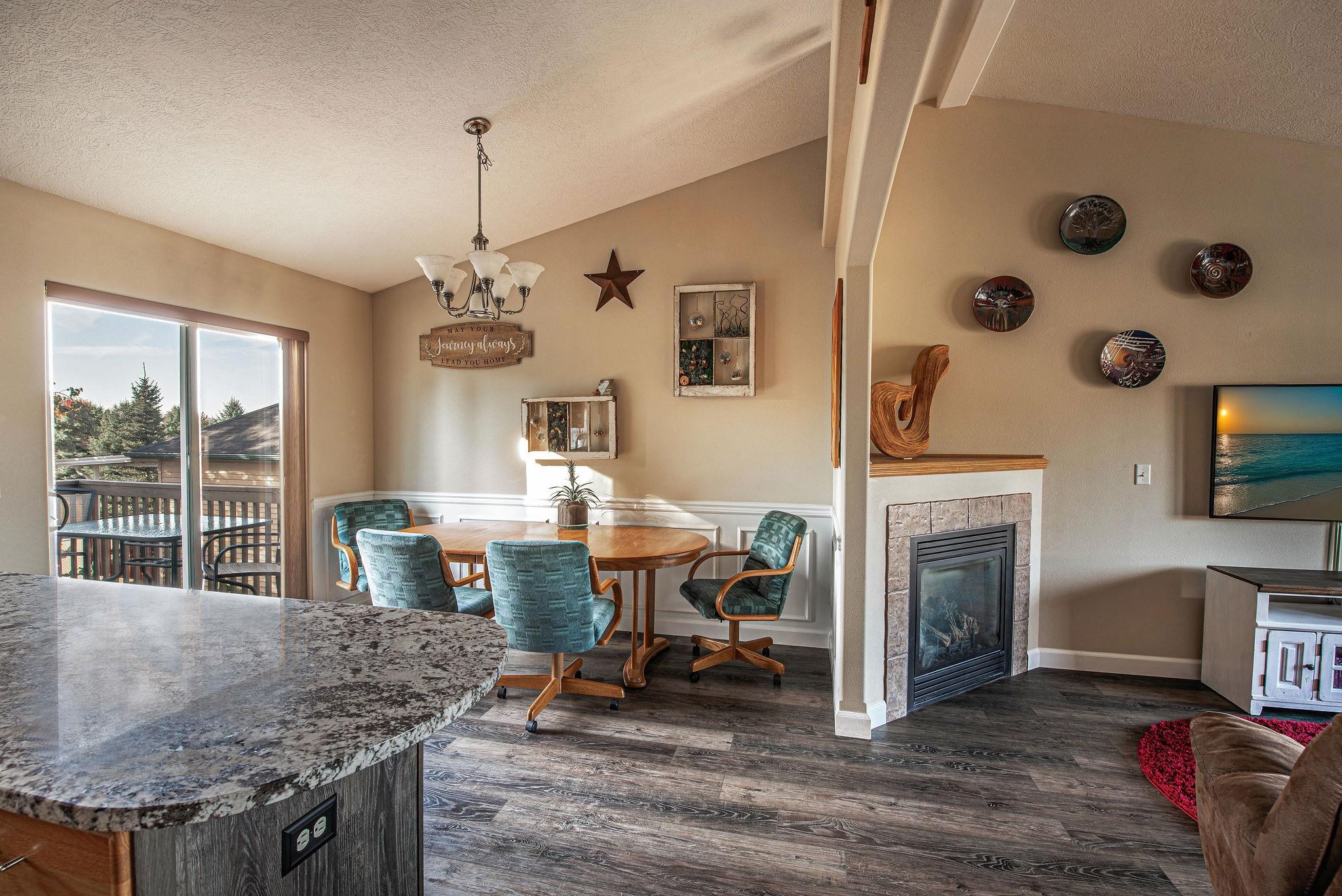 1609 N Tschirley Ln - Photo 4