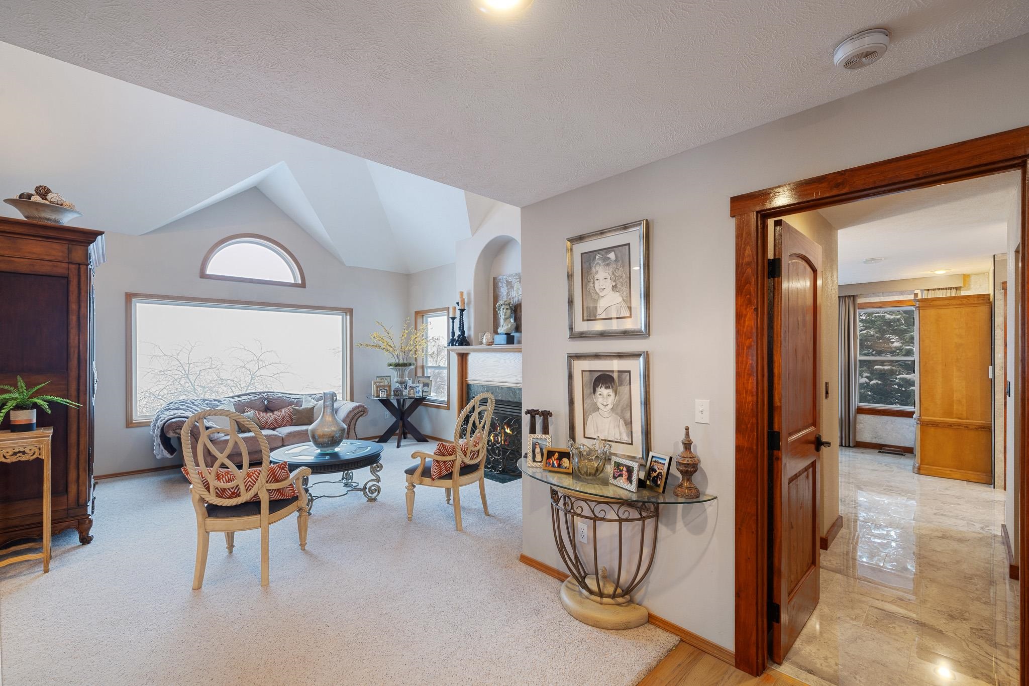 6011 E JOSEPH Ln - Photo 17