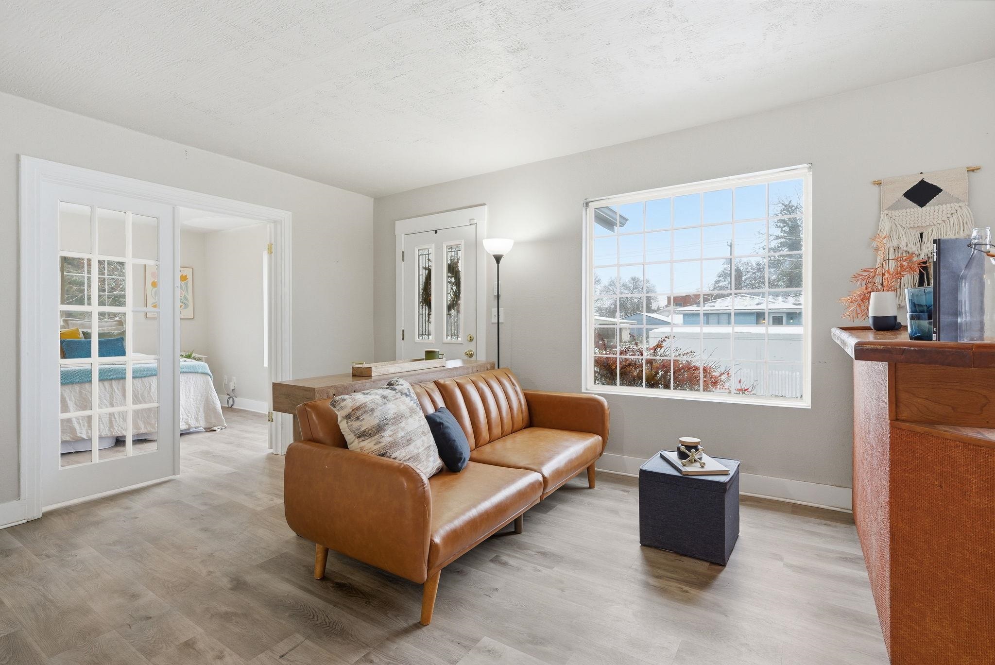 4609 N Lincoln St - Photo 3