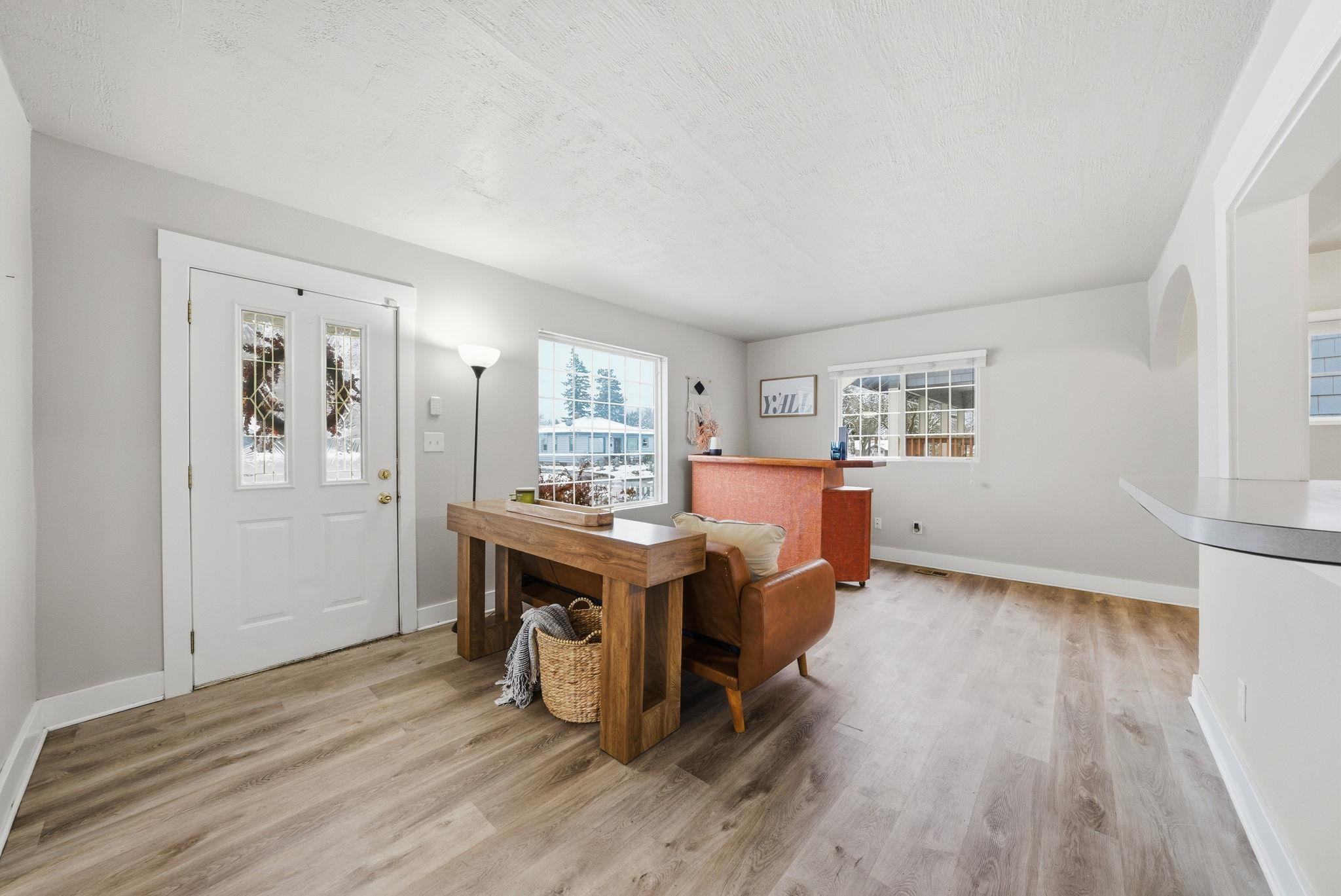 4609 N Lincoln St - Photo 6
