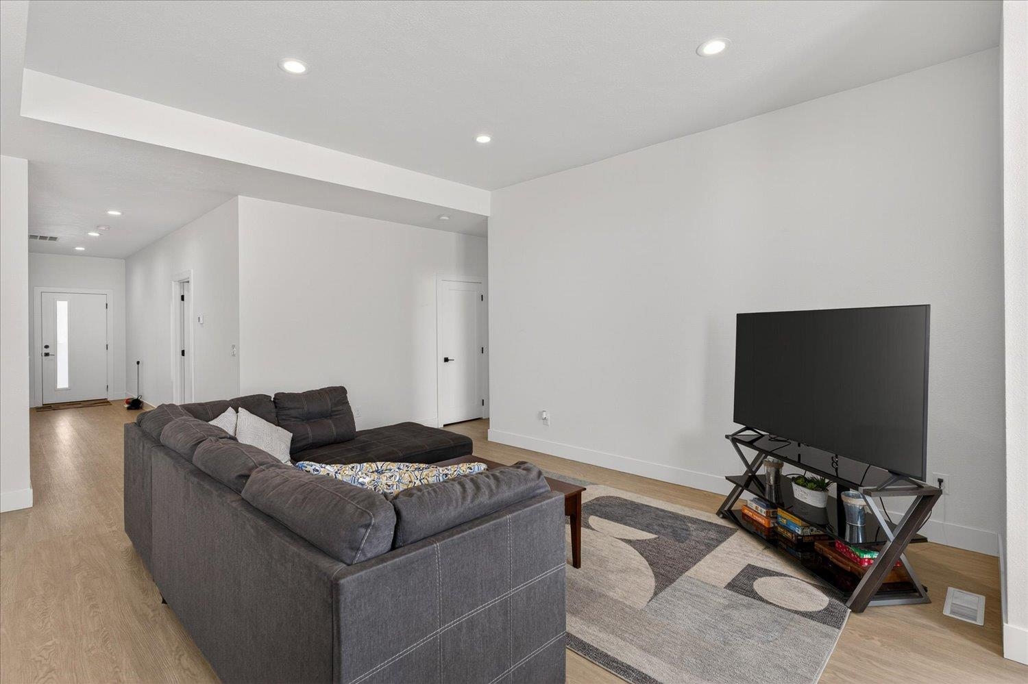 842 Greenfield Rd - Photo 7