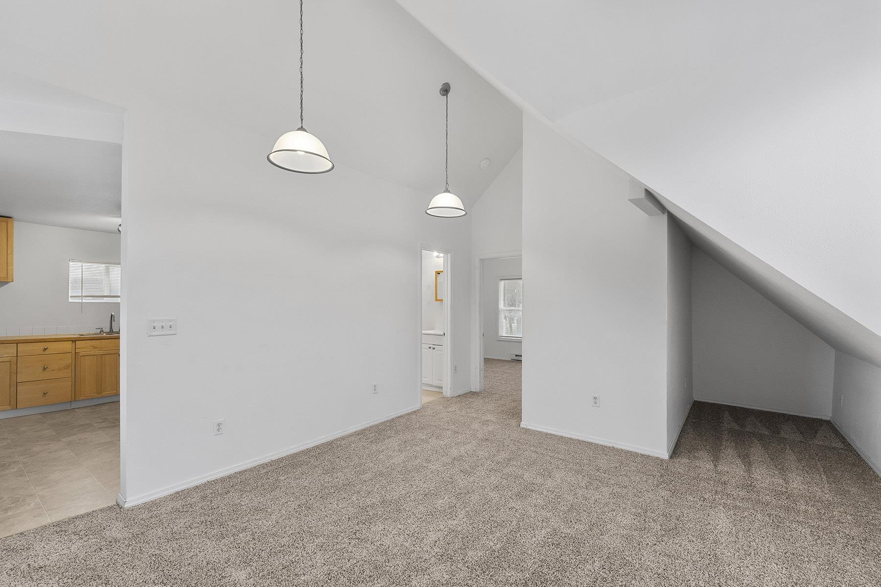 2115 W Dean Ave - Photo 18