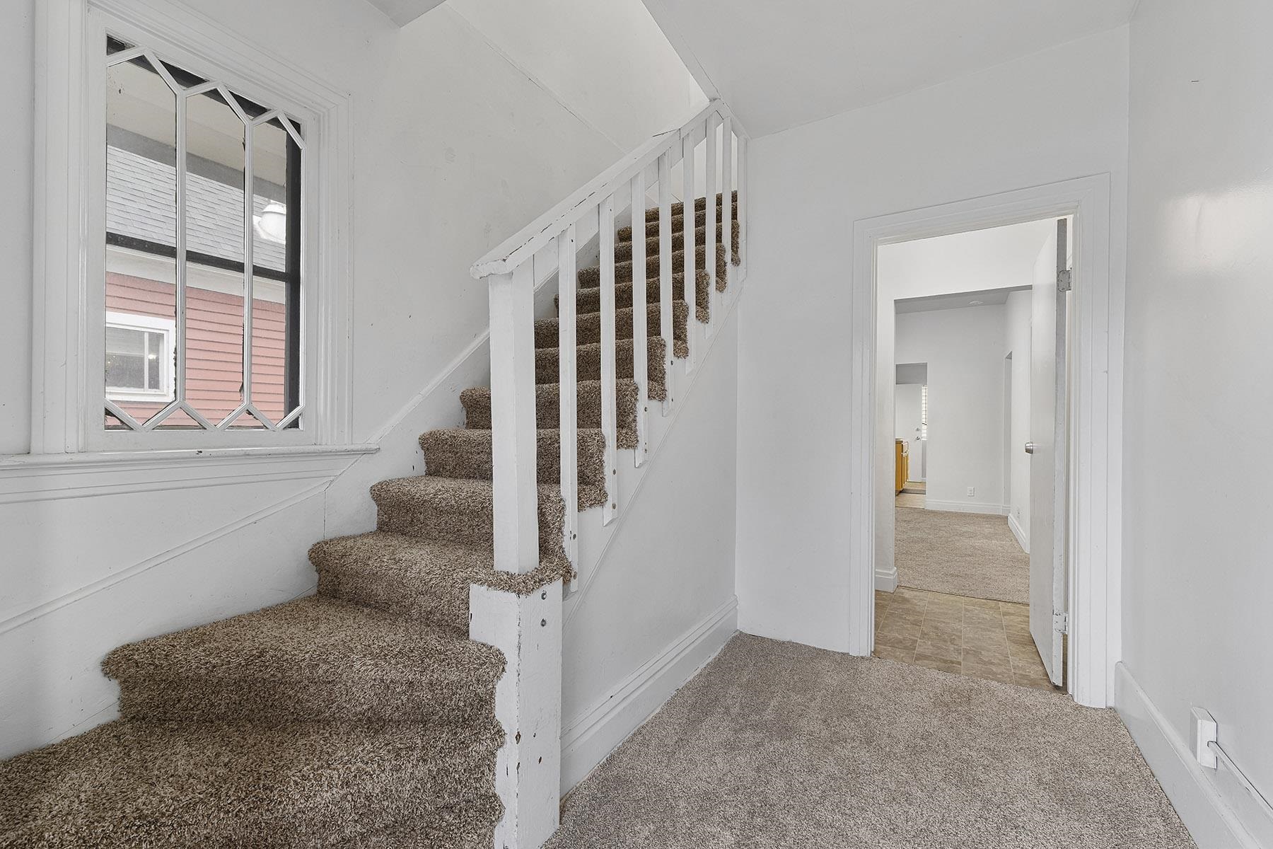 2115 W Dean Ave - Photo 3