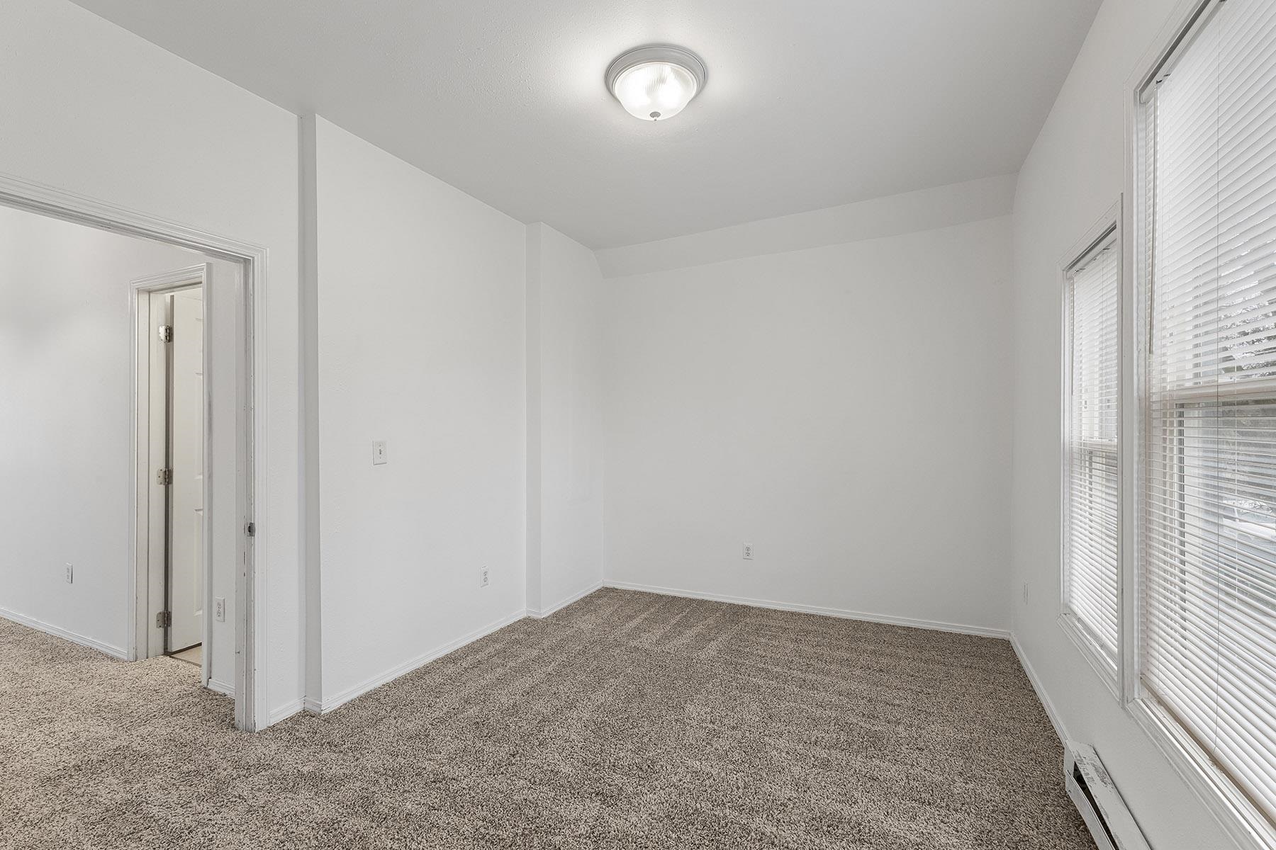 2115 W Dean Ave - Photo 22