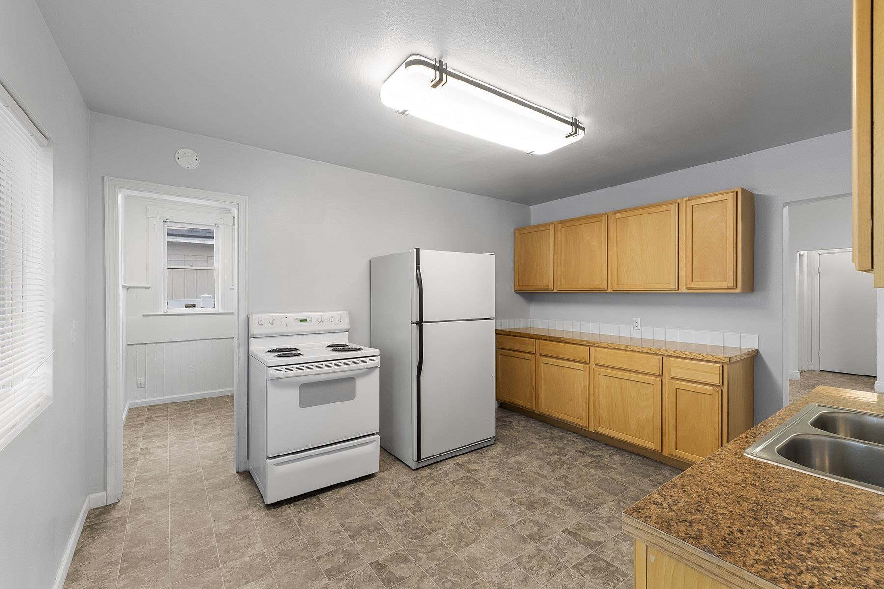 2115 W Dean Ave - Photo 10