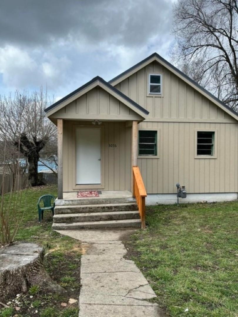 3076 5th Ave - Photo 3