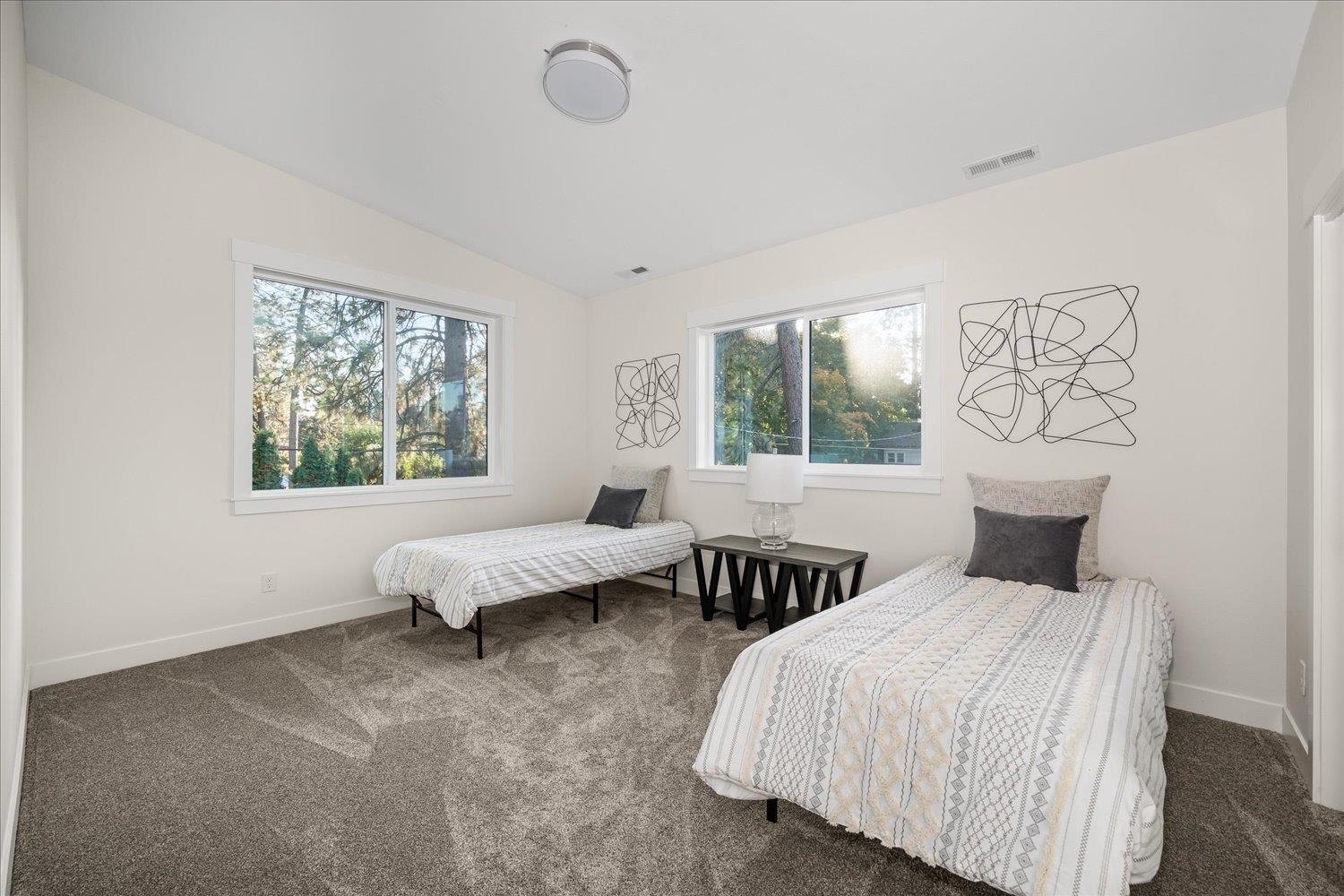 3022 S Manito Blvd - Photo 16