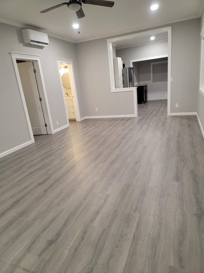 121 N Lake St - Photo 5