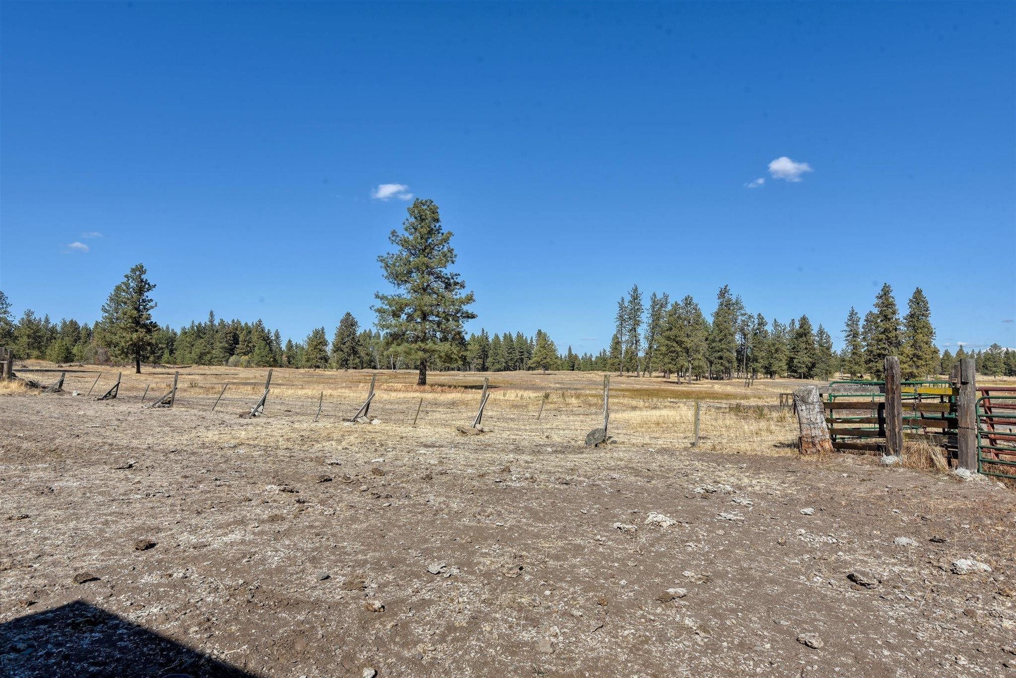 20112 W Baker Rd - Photo 6
