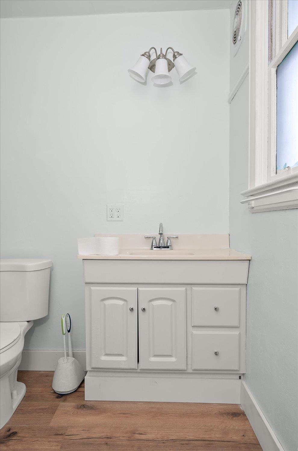 417 C St - Photo 13