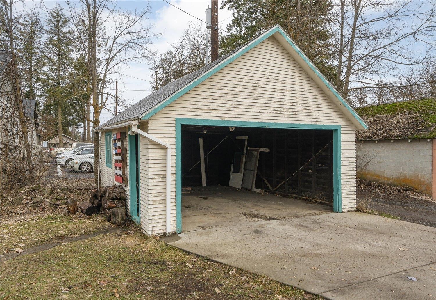 417 C St - Photo 20