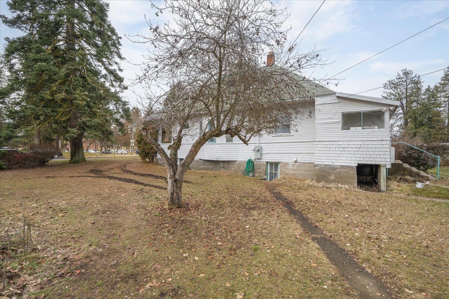 417 C St - Photo 23