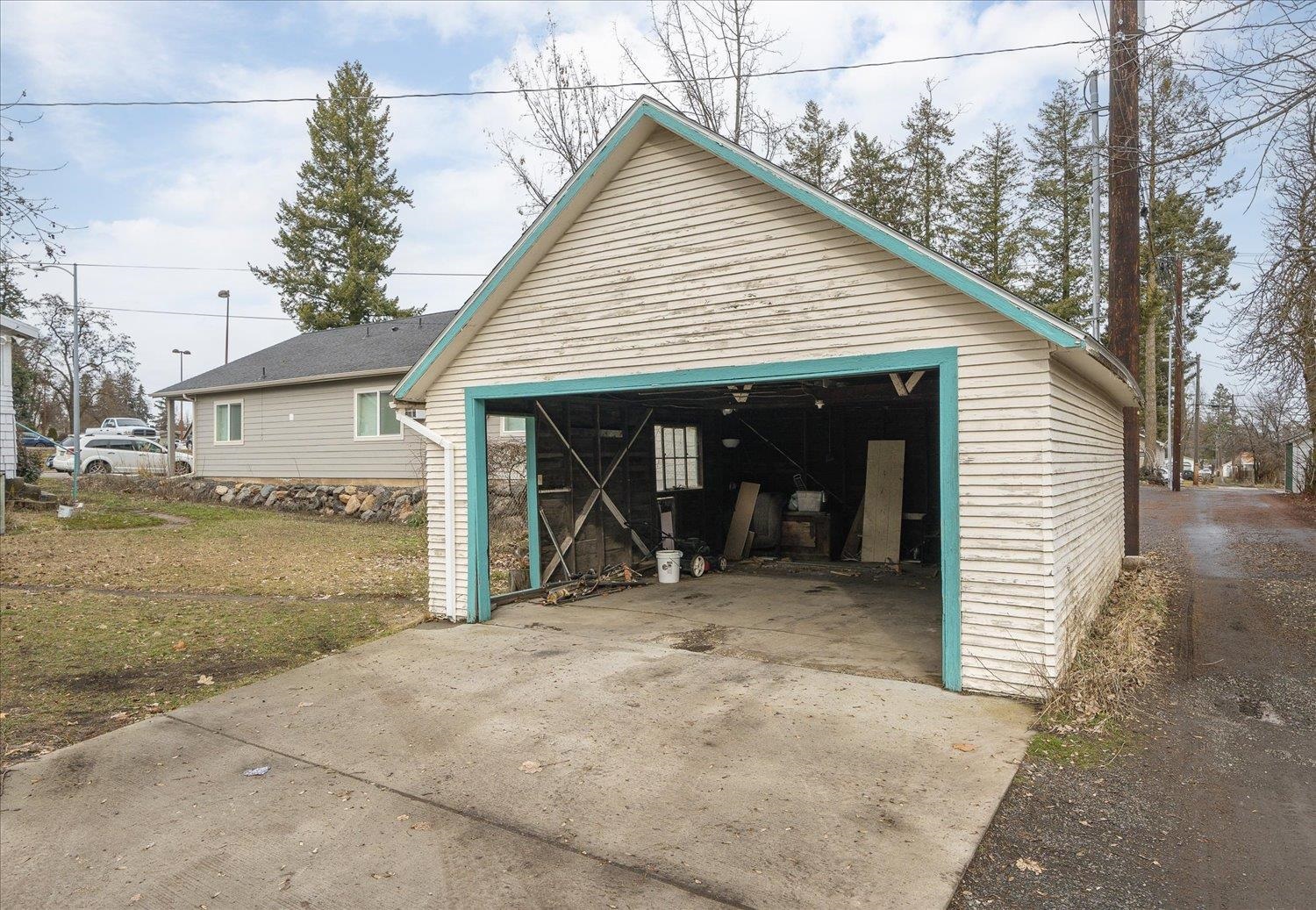417 C St - Photo 24