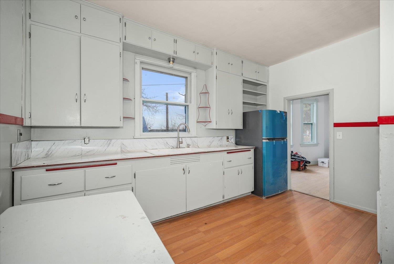 417 C St - Photo 7