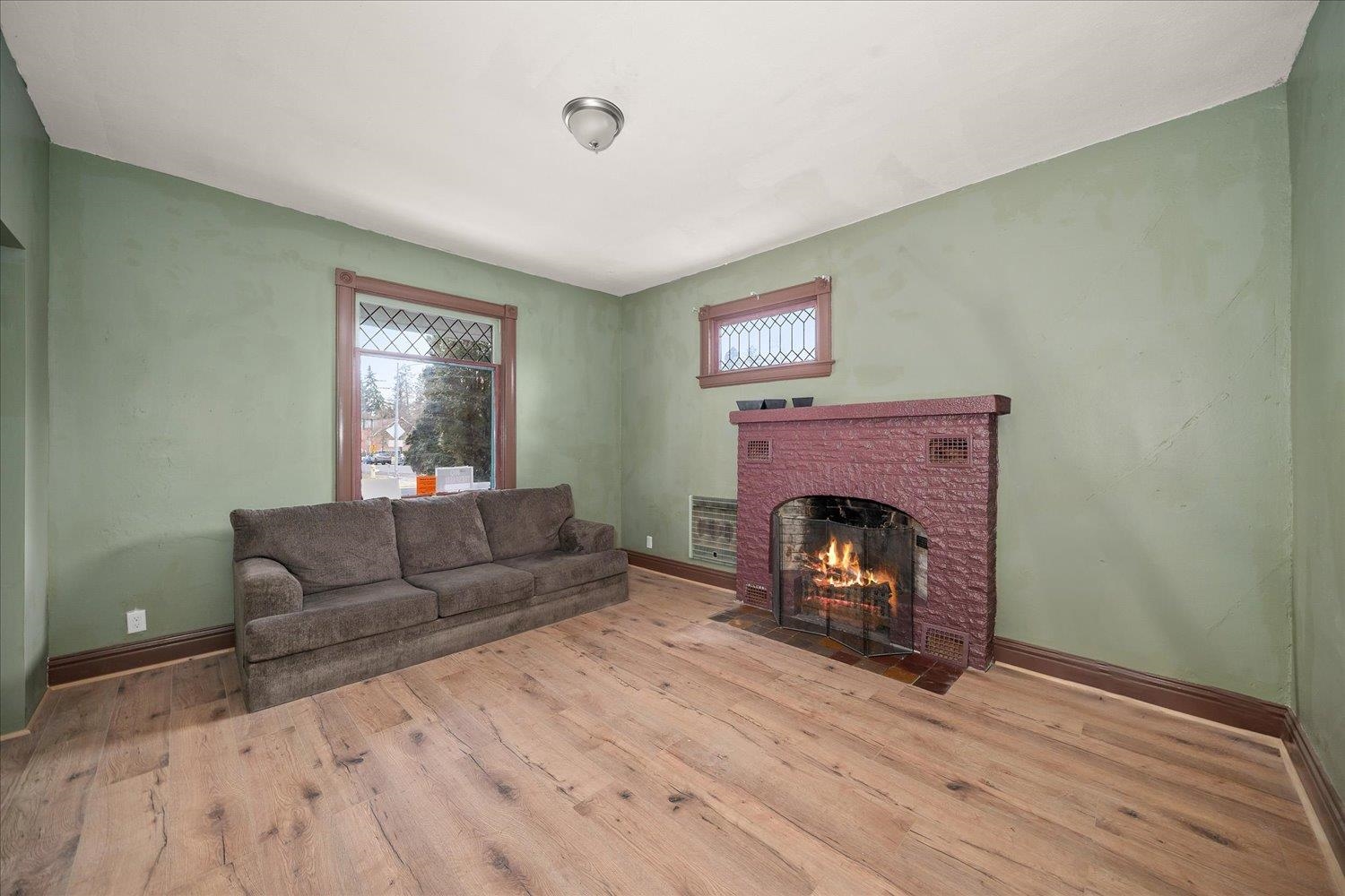 417 C St - Photo 9