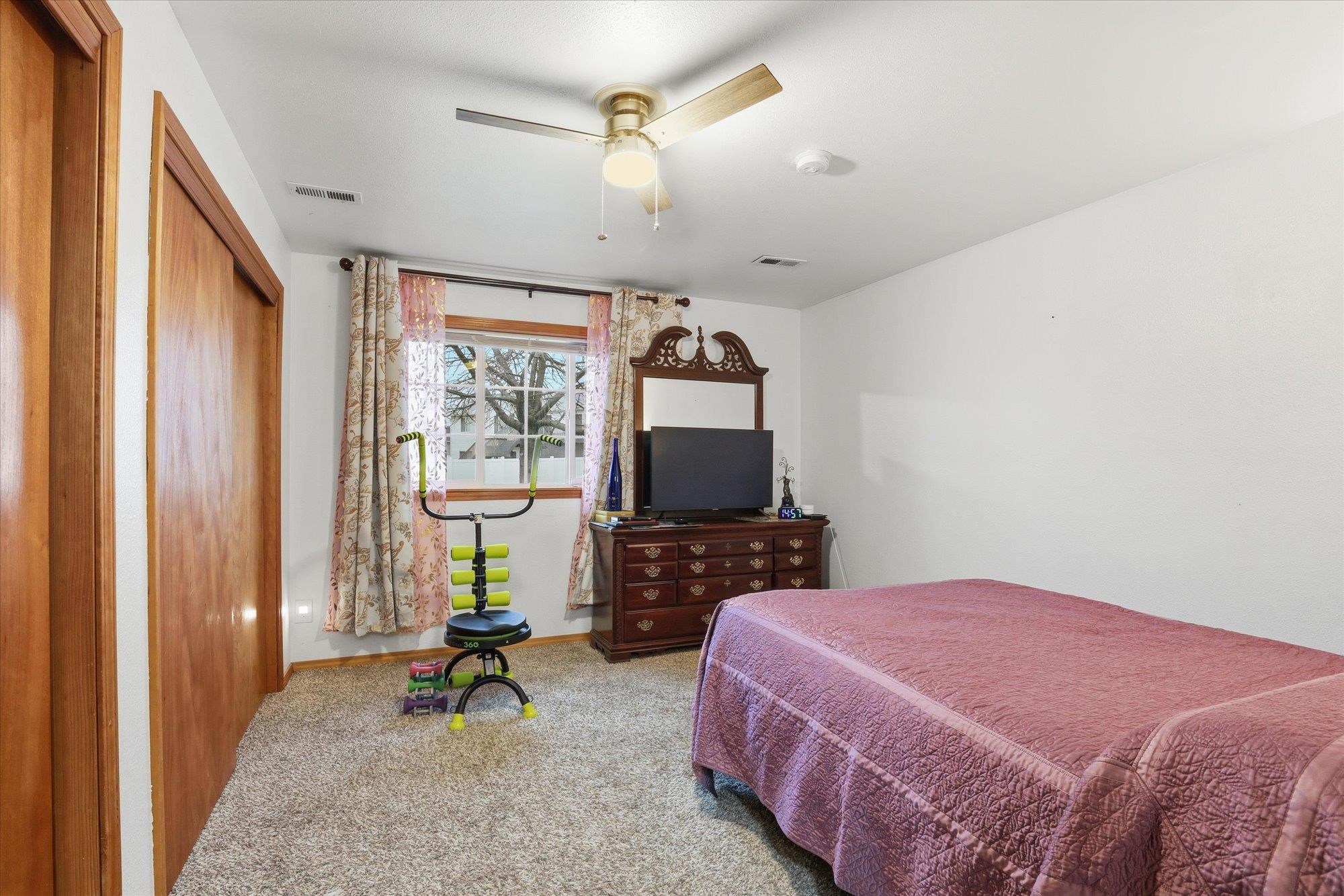 1001 N Wilcox St - Photo 19