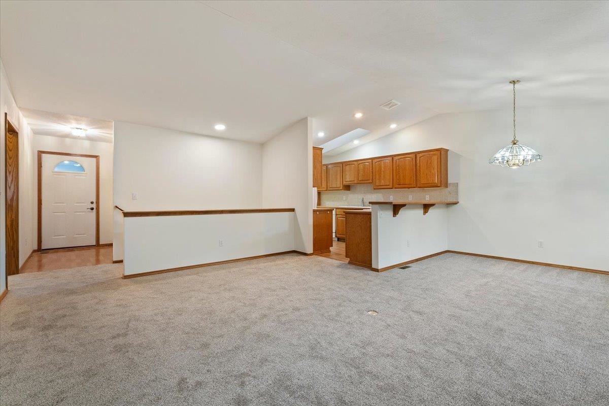 1714 S Newer Ln - Photo 4