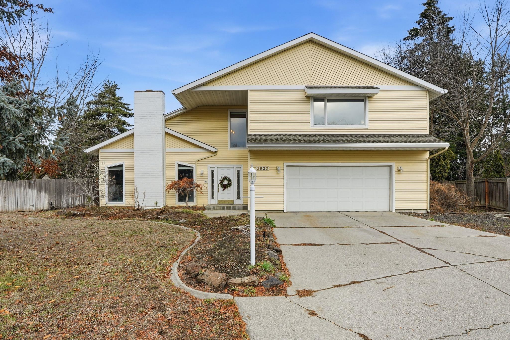 2920 E 62nd Ave - Photo 3