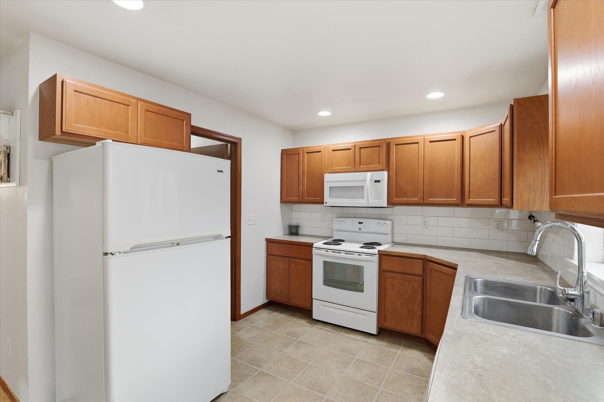 2015 N Bell Rd - Photo 11