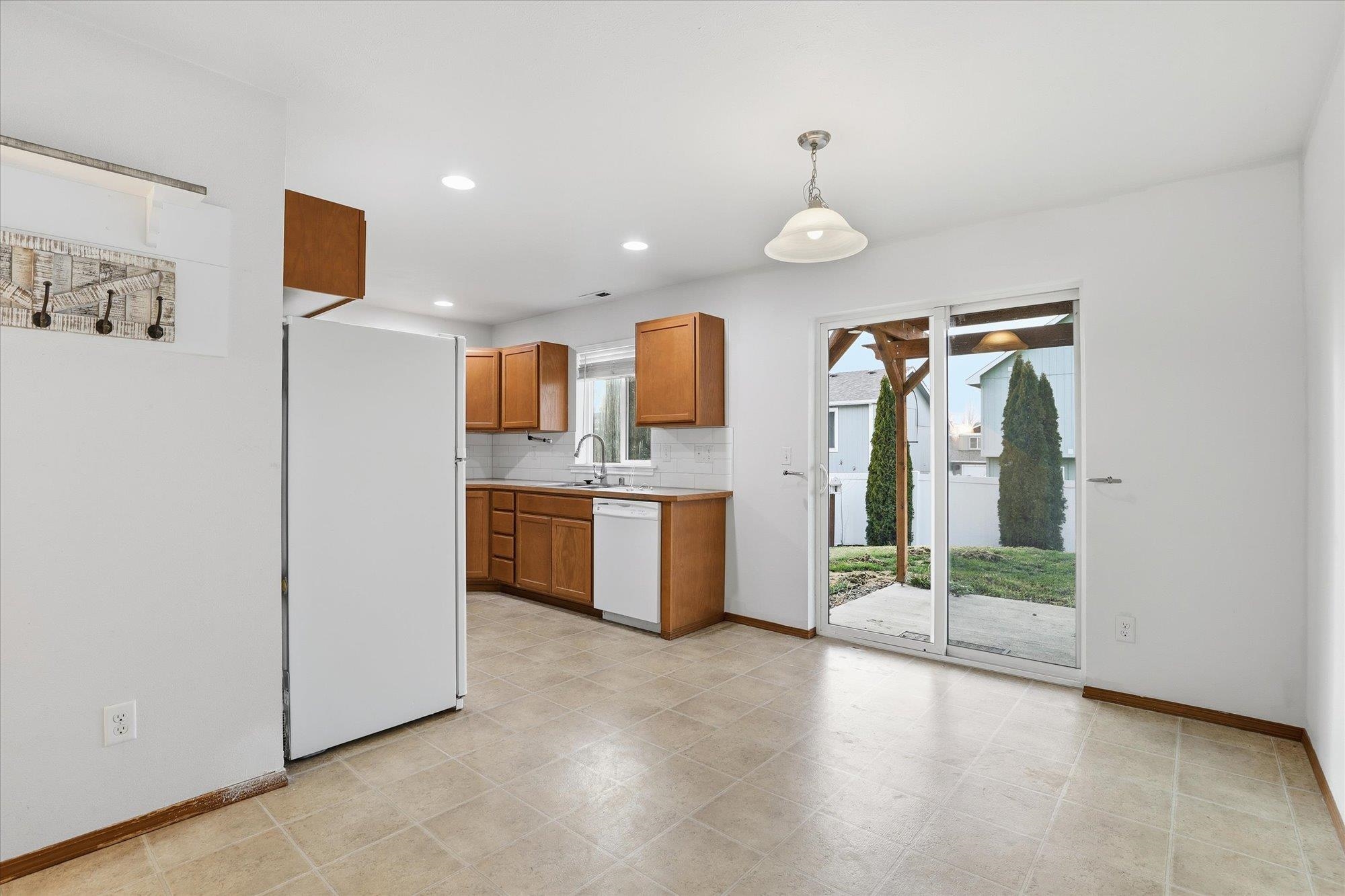 2015 N Bell Rd - Photo 6