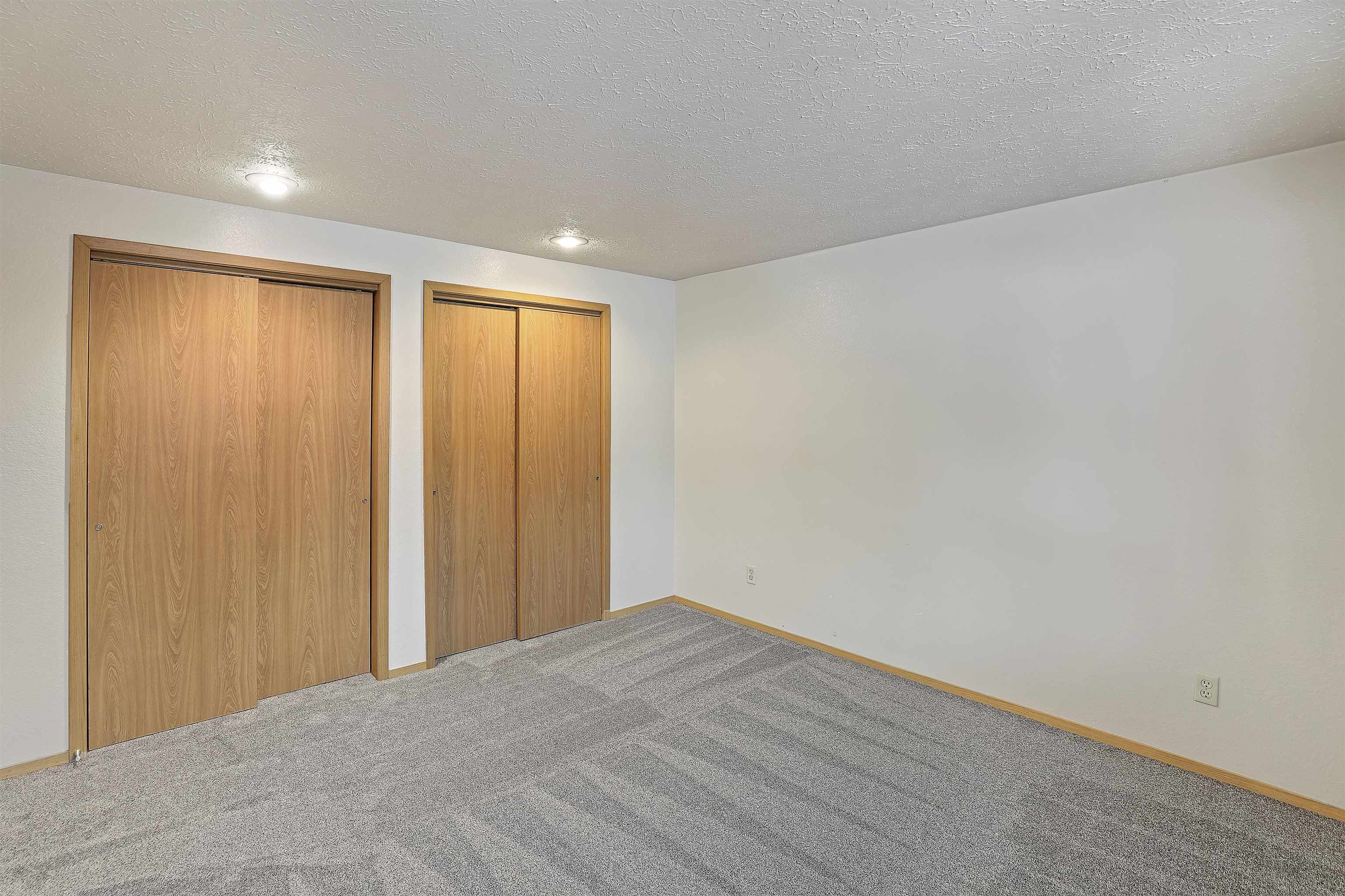 1711 W 7th Ave - Photo 14