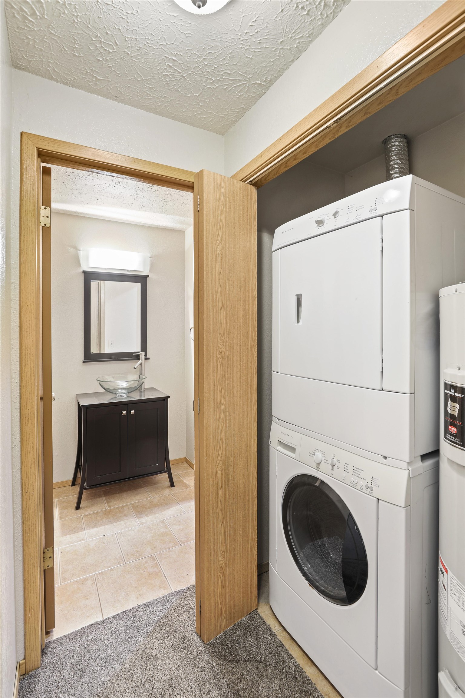 1711 W 7th Ave - Photo 17
