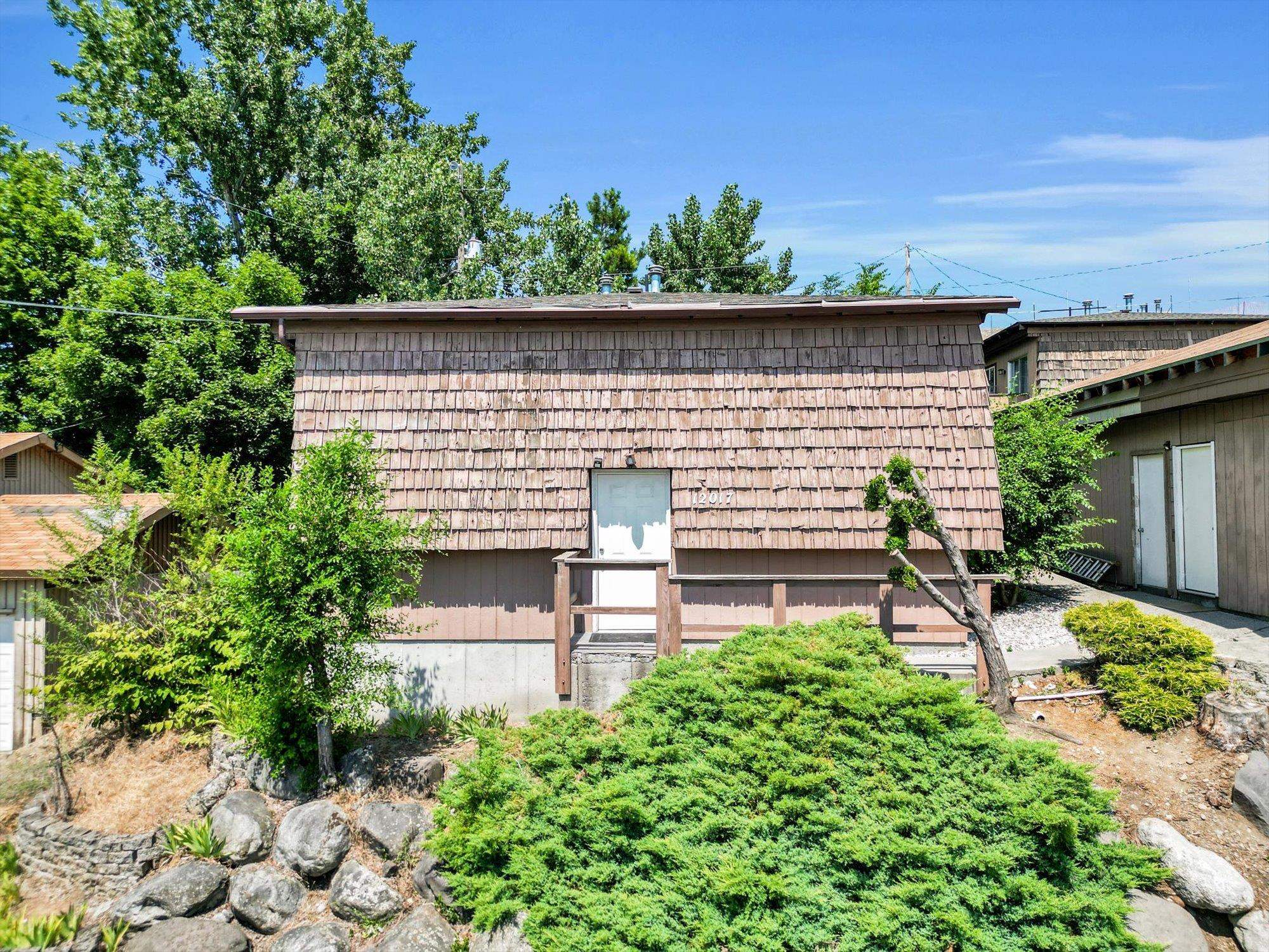 12017 E Mansfield Ave - Photo 15
