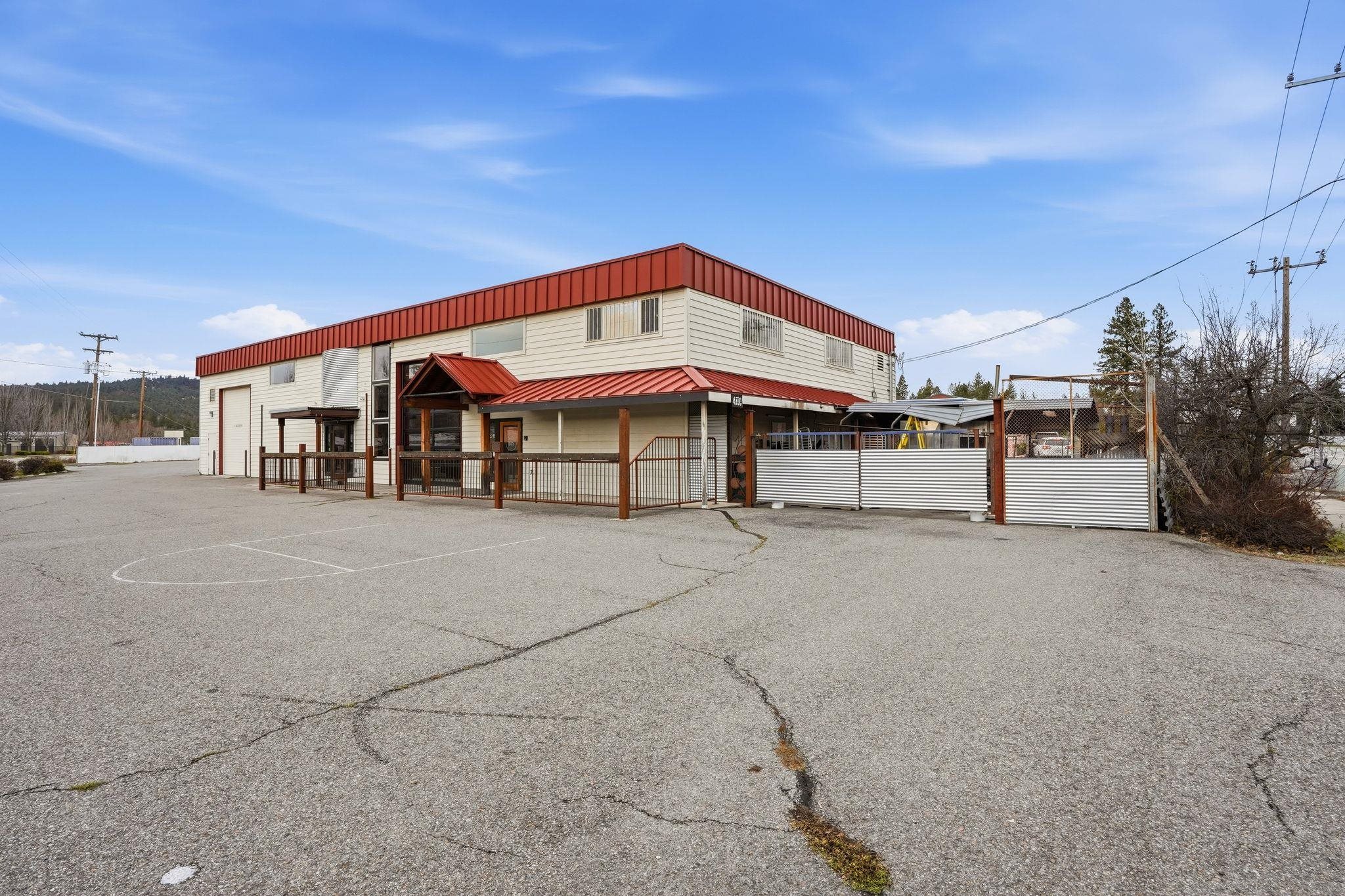 4110 S Bowdish Rd - Photo 2
