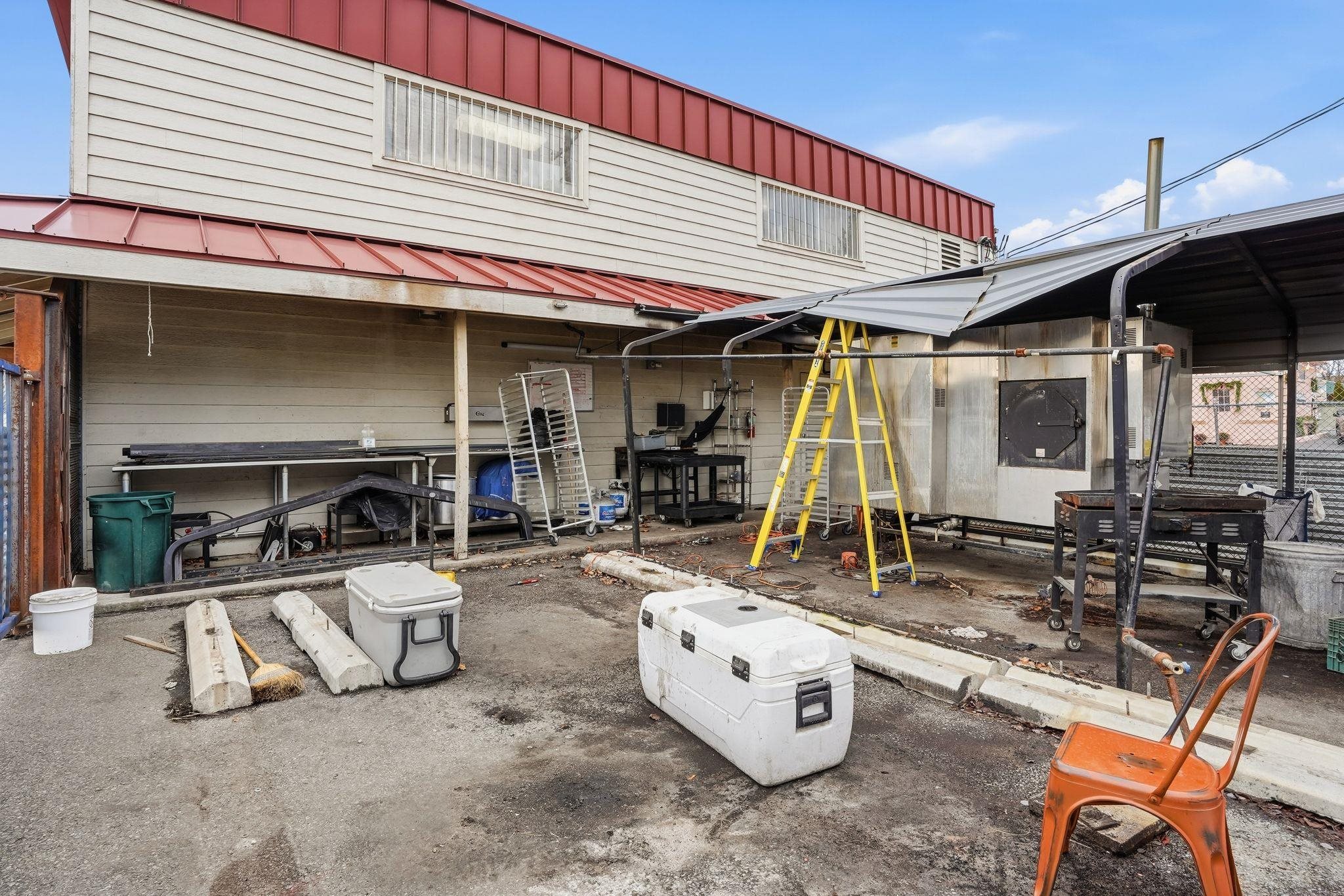 4110 S Bowdish Rd - Photo 42