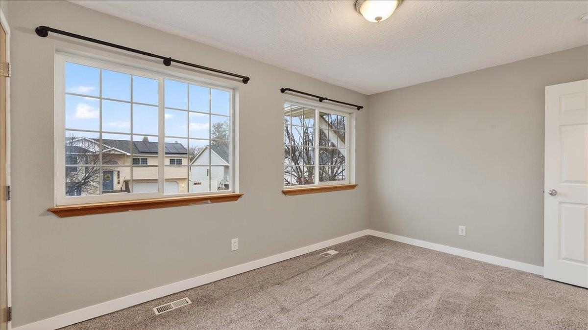 728 E Joshua Dr - Photo 5
