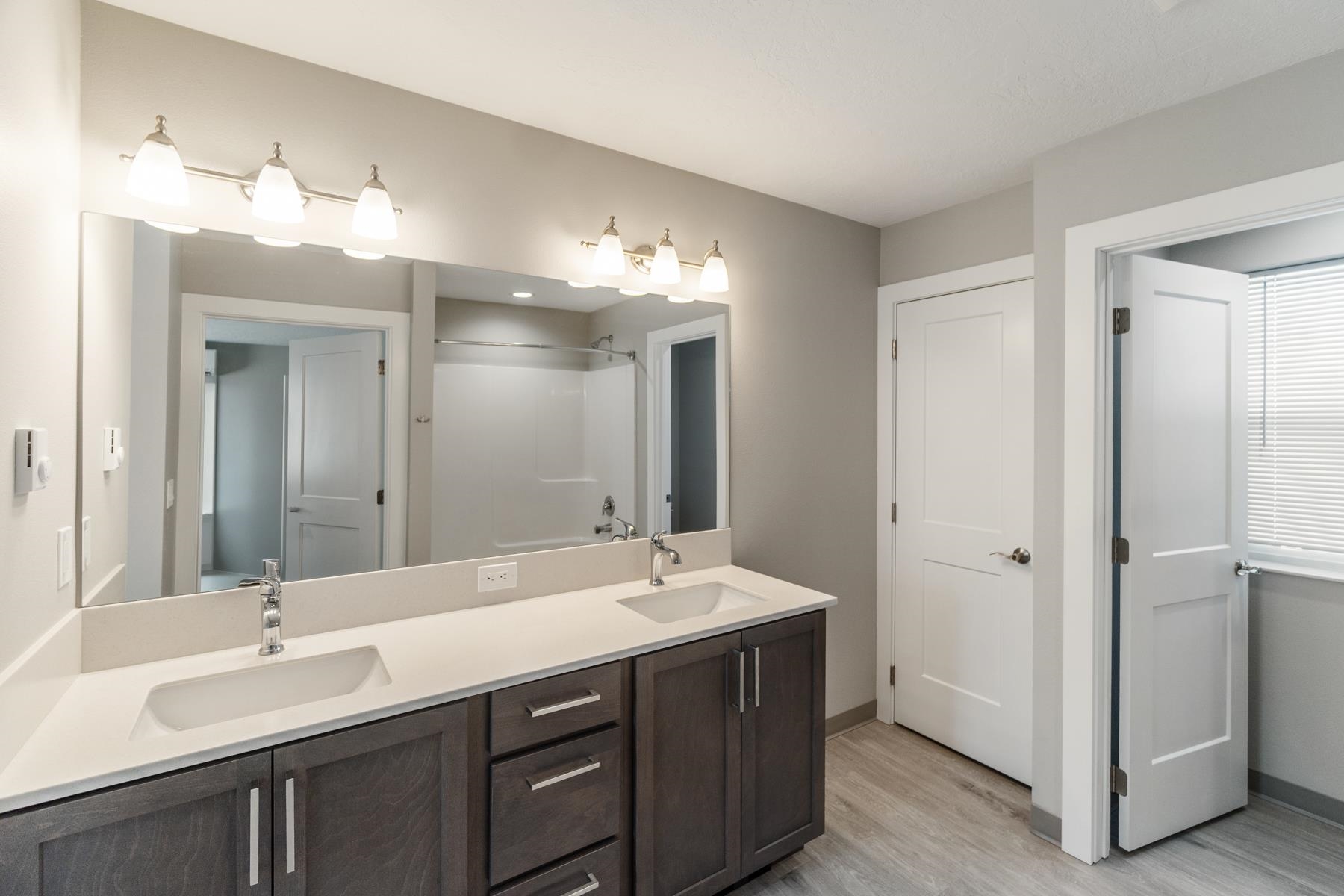 1519 N Bell St - Photo 18