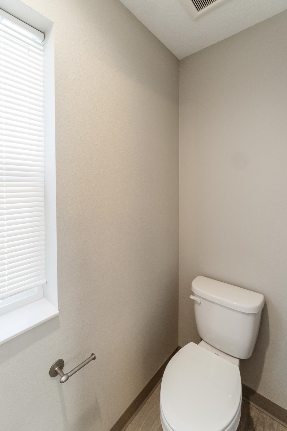 1519 N Bell St - Photo 22