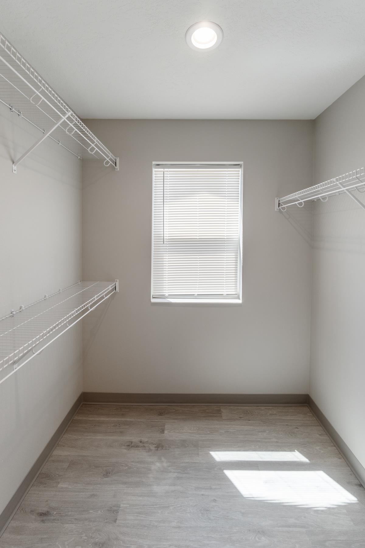 1519 N Bell St - Photo 23