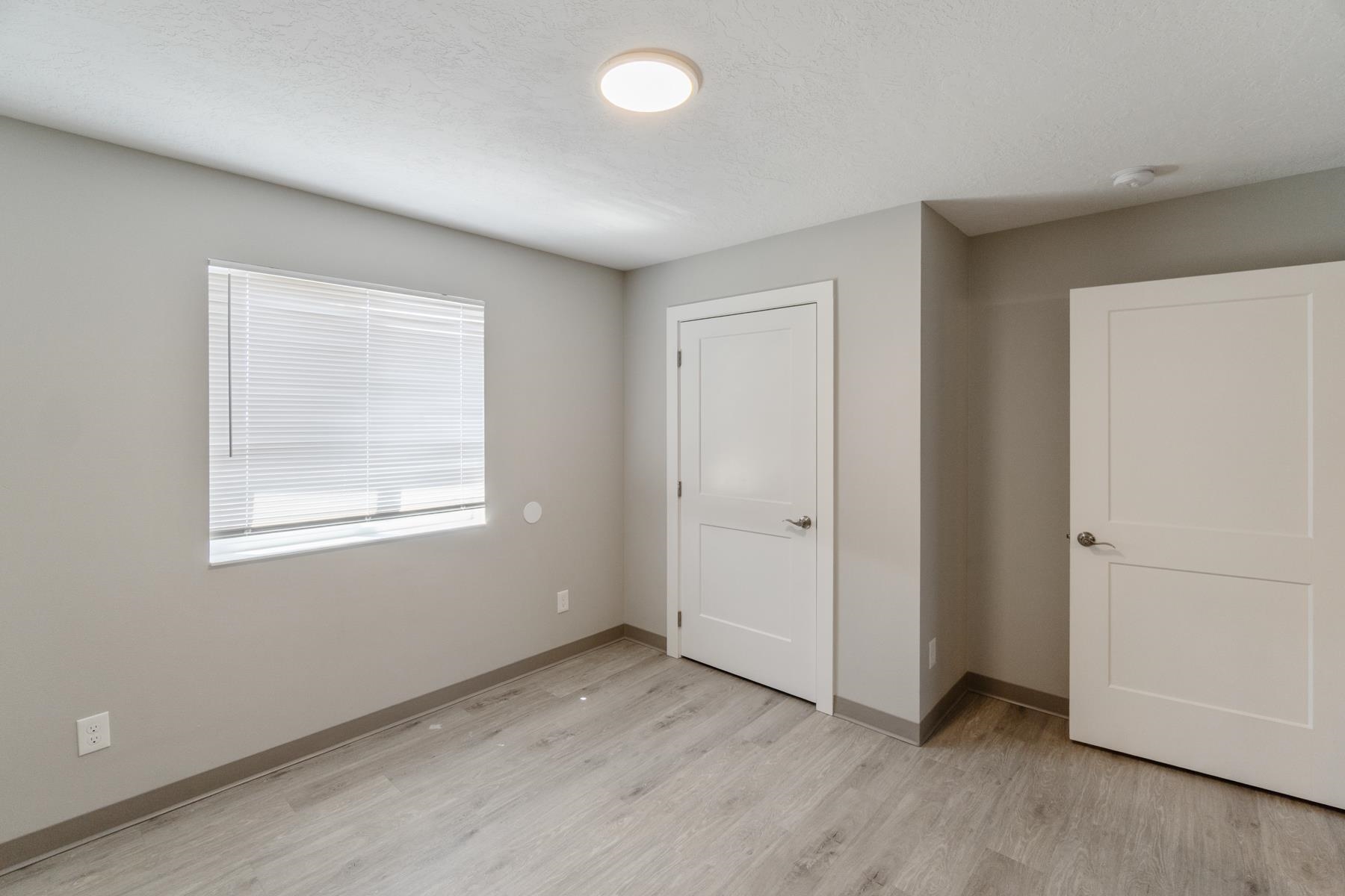 1519 N Bell St - Photo 26