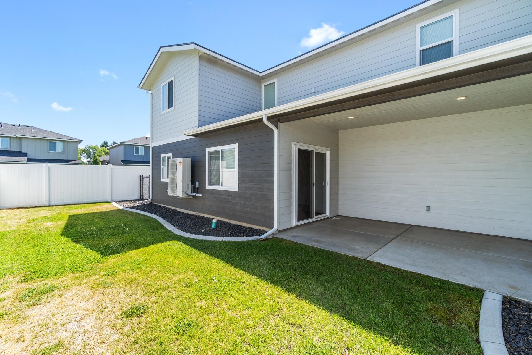 1519 N Bell St - Photo 4