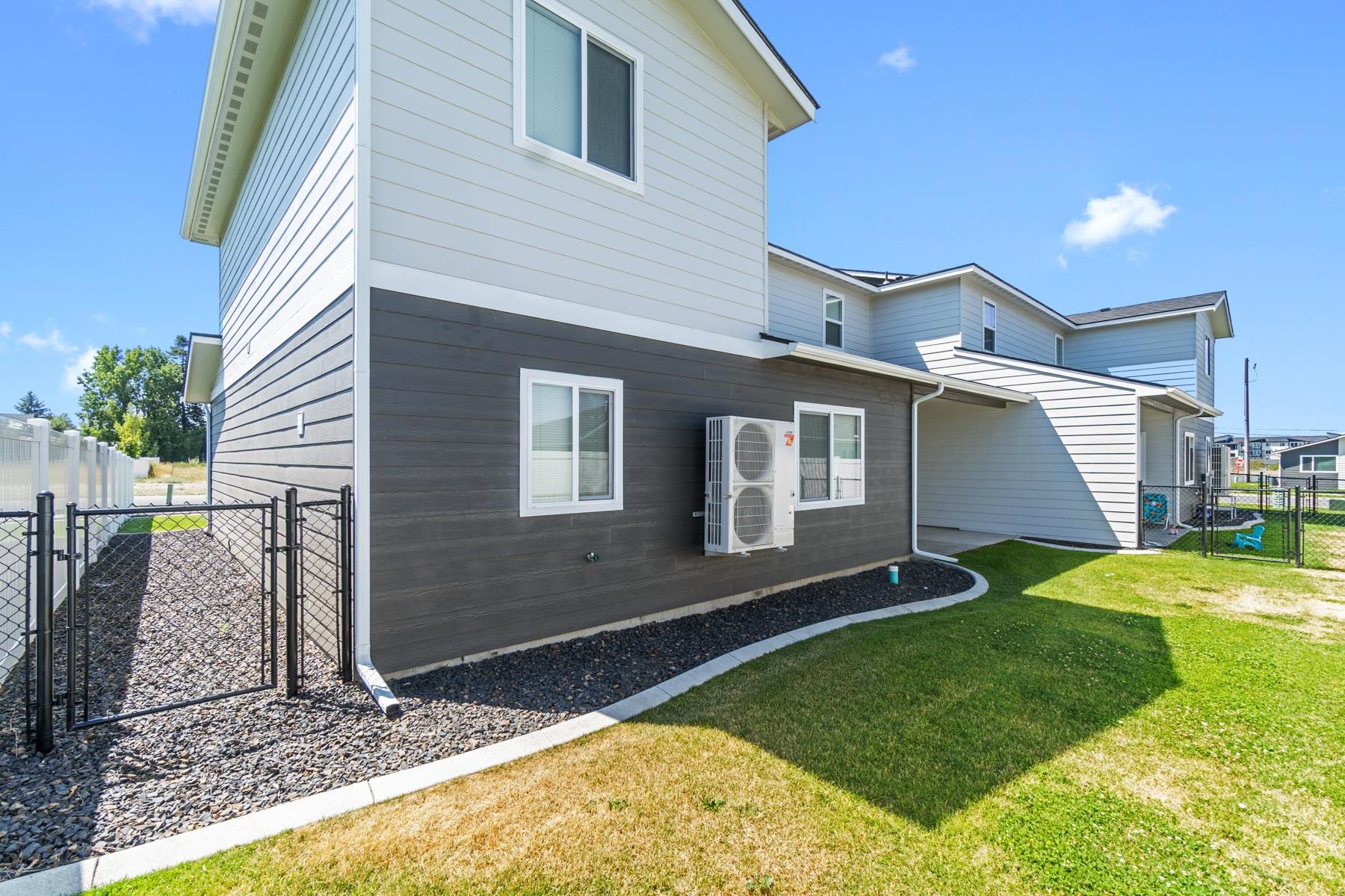 1519 N Bell St - Photo 5