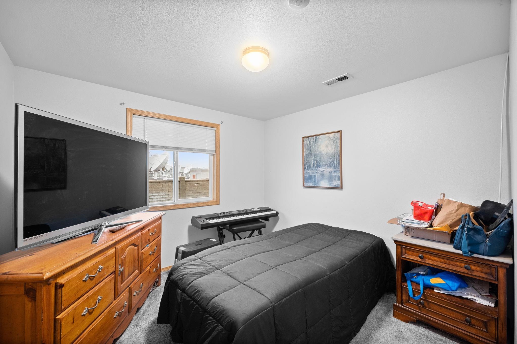 6710 S Lucas St - Photo 8
