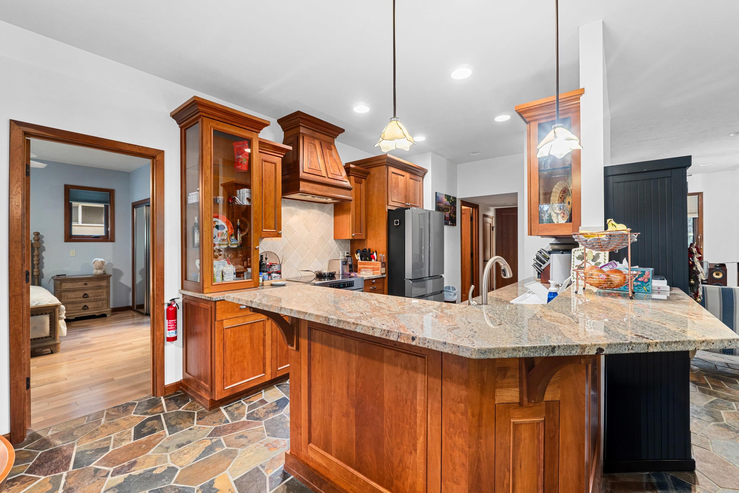 406 Hogans Way - Photo 13