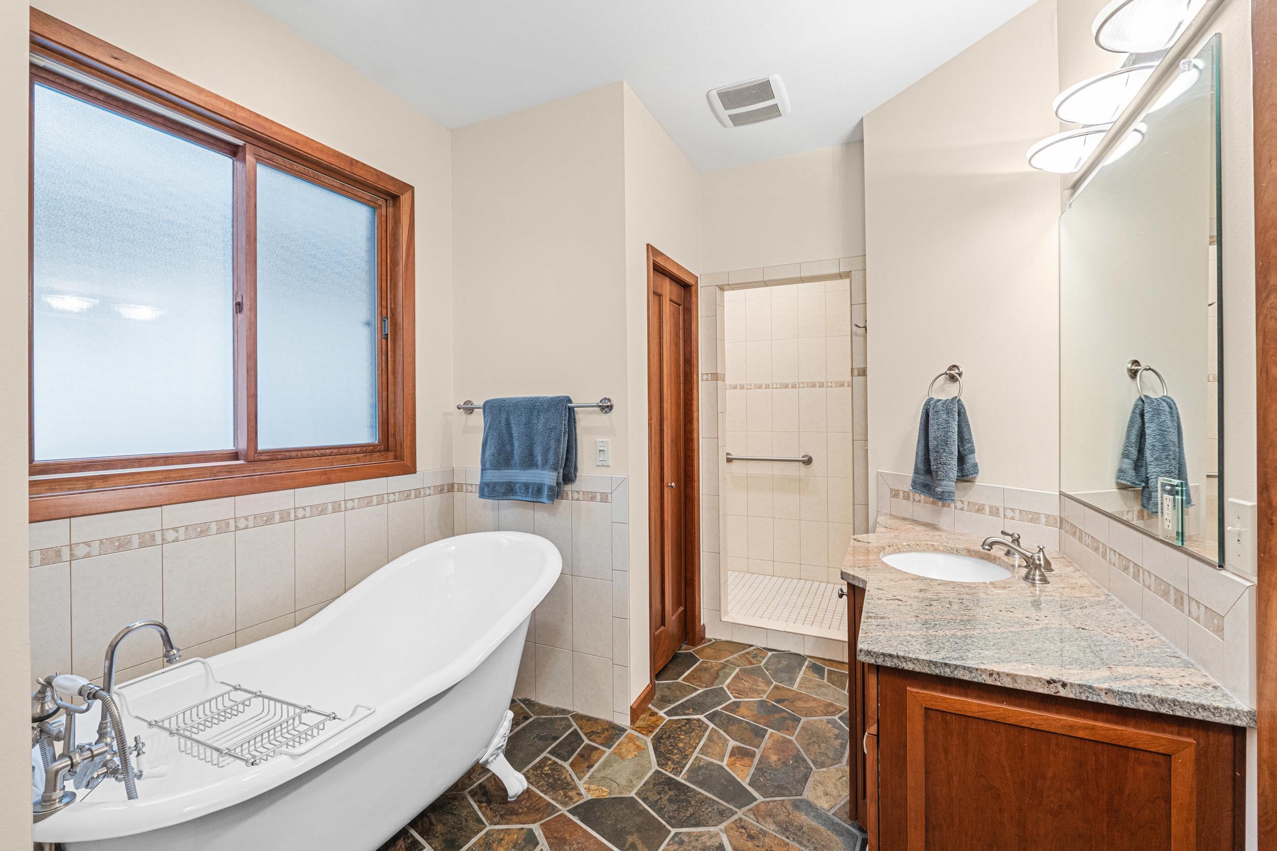 406 Hogans Way - Photo 17